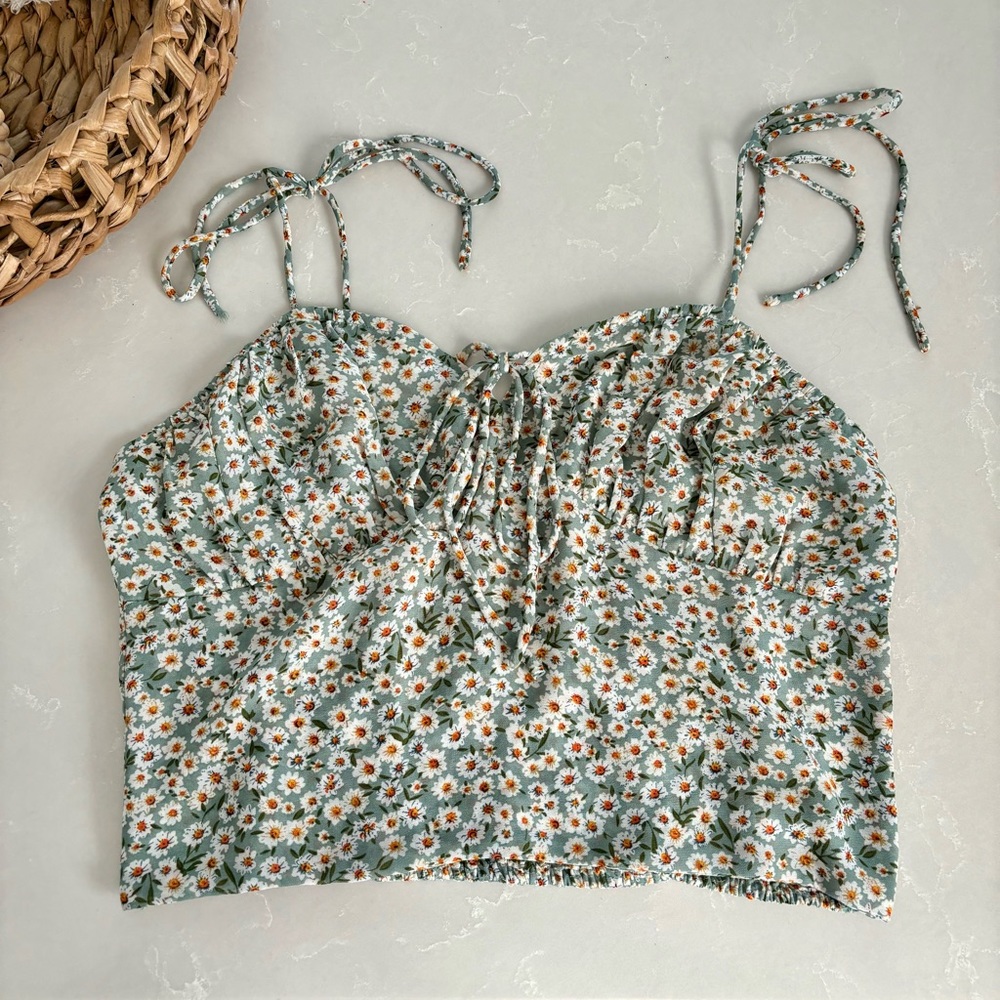 Princess Polly floral crop top